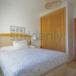 Holiday Rentals in Praia D'El Rey 129