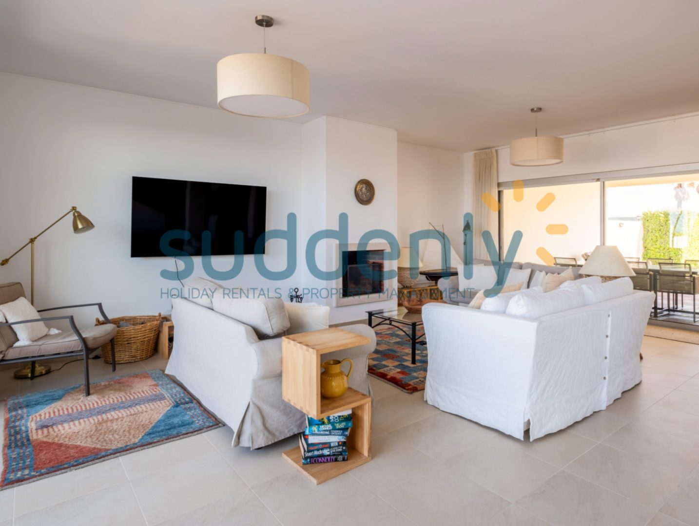 Holiday Rentals in Praia D'El Rey 79