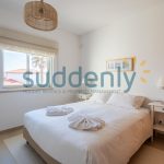 Holiday Rentals in Praia D'El Rey 148