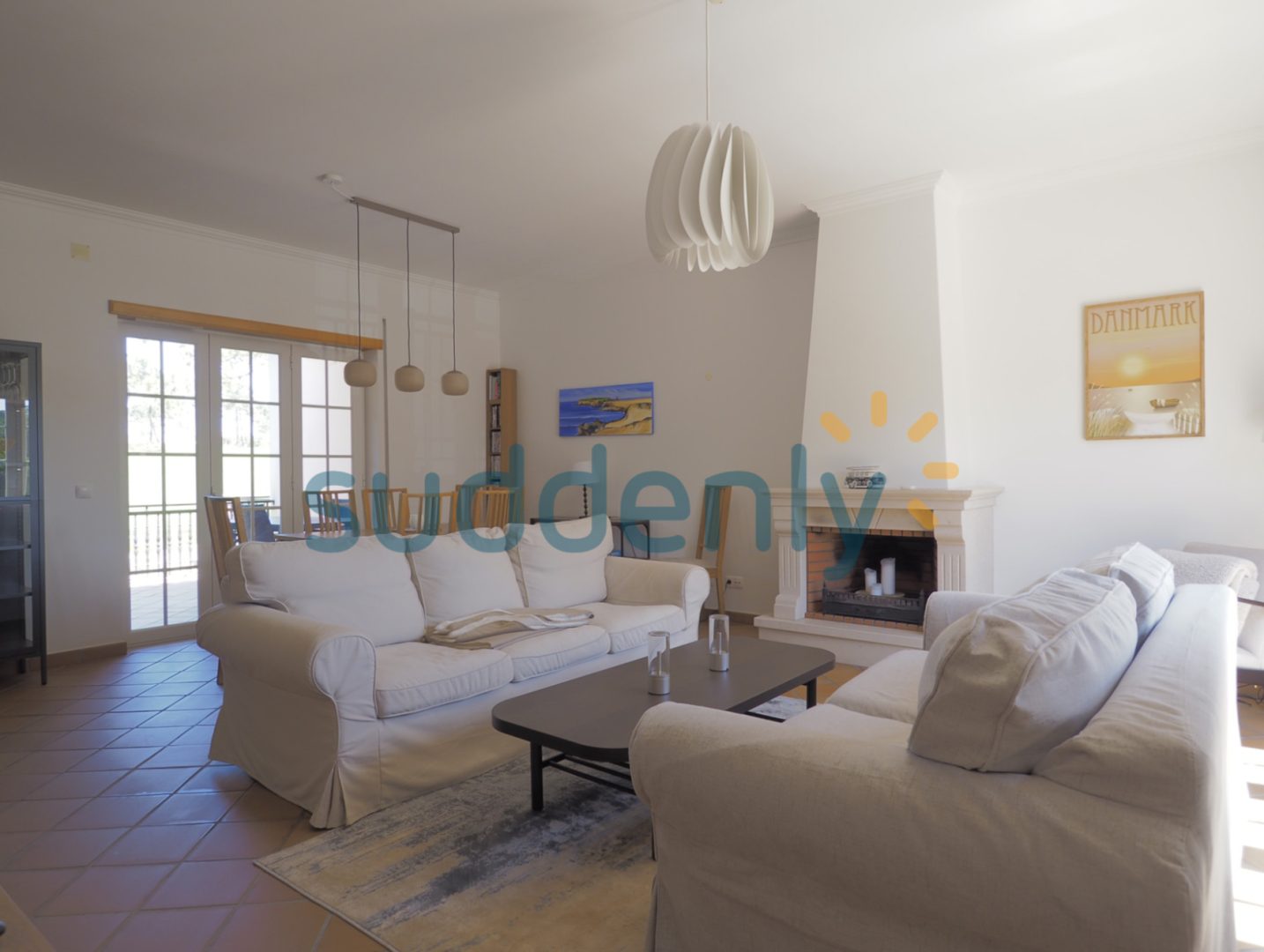 Holiday Rentals in Praia D'El Rey 6