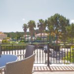 Holiday Rentals in Praia D'El Rey 33