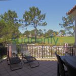 Holiday Rentals in Praia D'El Rey 36