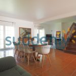 Holiday Rentals in Praia D'El Rey 46
