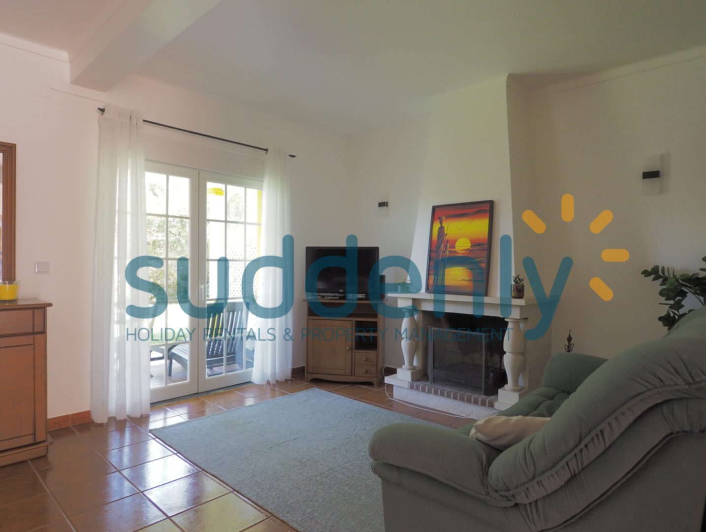 Holiday Rentals in Praia D'El Rey 7