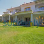 Holiday Rentals in Praia D'El Rey 73